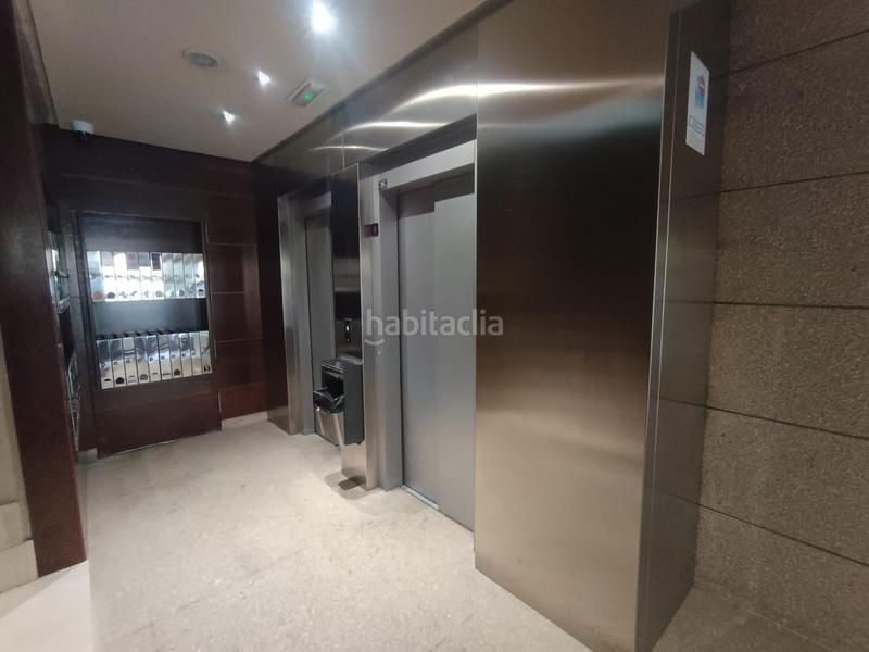 Foto 7ccb56d4-3515-418e-b570-46261619ee96. Office space in Zona de Plaza de Barcelos Pontevedra