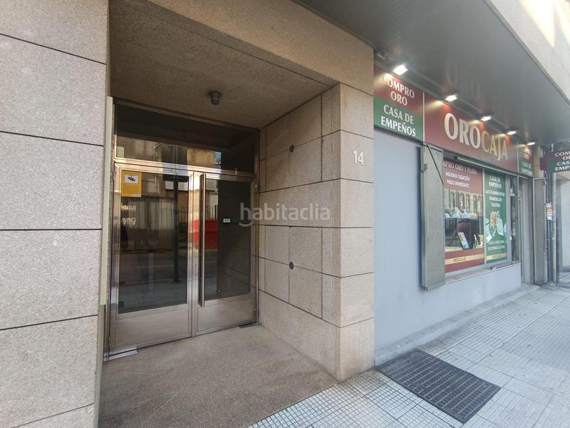 Foto b7c6ae24-28b9-4900-bf02-1bb2011a6a98. Office space in Zona de Plaza de Barcelos Pontevedra