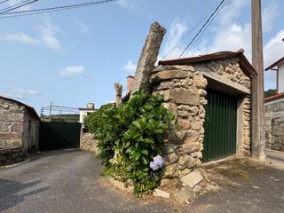 Casa a Seimorzans (de)-samieira 21. Vivienda con encanto y vistas al mar, a un paso de la playa de l