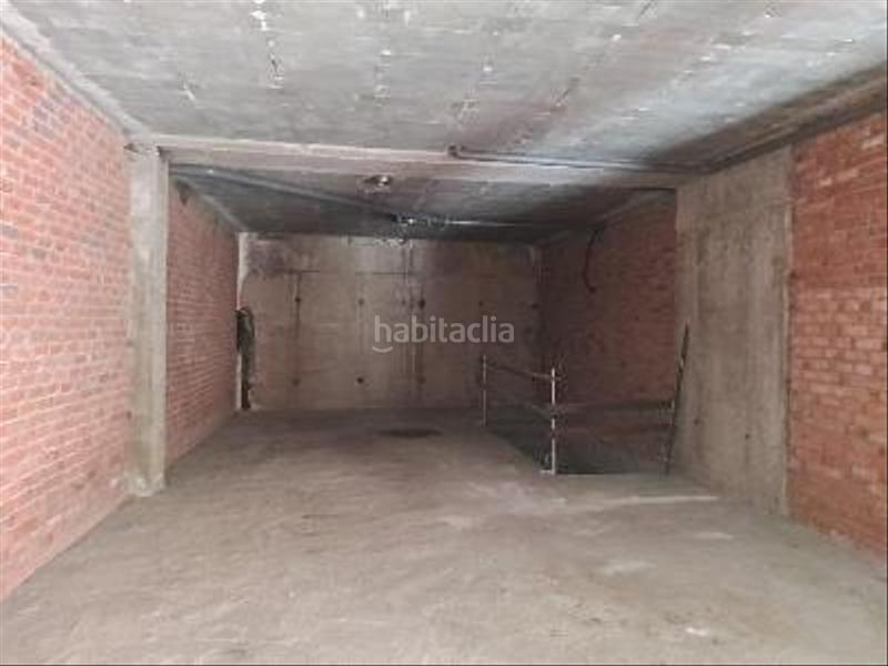 Foto 73a4188f-2005-4626-a077-e3f583e4dbf2. Local comercial en calle padre avelino-san xoan 18 en Poio