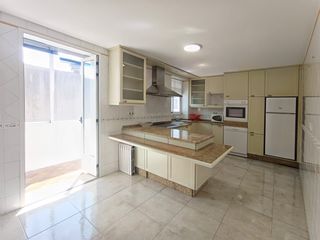Pis  Calle joaquin costa. Piso en venta en pleno centro de la ciudad