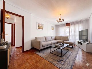 Pis  Alemania 11. Luminoso piso de 3 habitaciones en monteporreiro