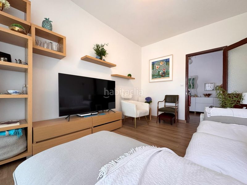 Foto 991f7cba-1d4d-4271-980e-fb57690936e0. Edifici a calle de la palma 4 a Cuntis