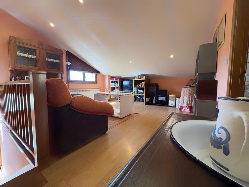 Foto d3f743ef-a1ba-4f59-941d-b3bd21f91350. Casa en carballude-donsion 36 espacio, tranquilidad y calidad de vida a solo 5 minutos . en Lalín