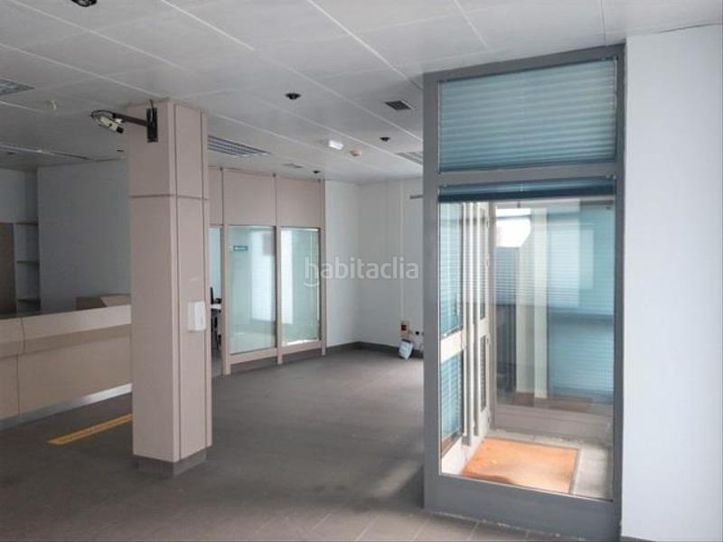 Foto 08dbfaea-1431-4e5e-bf8f-f3f20c33b56d. Local comercial en calle bernardo sagasta 37 en Campo Lameiro
