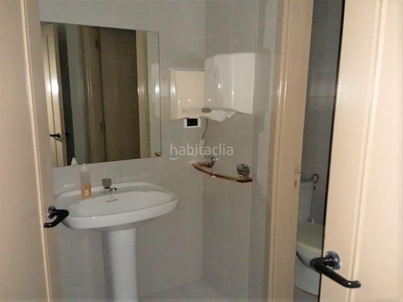Foto 16e69a47-17bd-4ecf-b17f-41927191e8d5. Local comercial en calle bernardo sagasta 37 en Campo Lameiro
