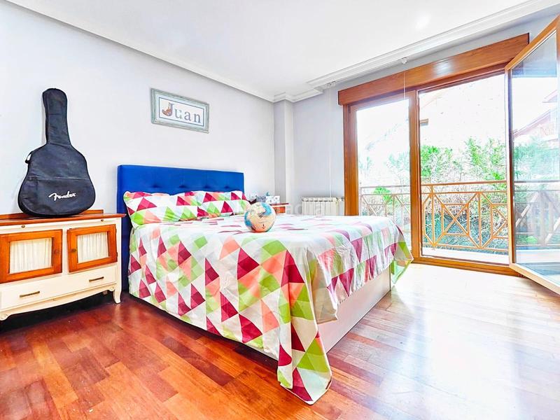 Foto c312ec61-836f-4b4e-87f8-4a640eb26842. Casa a lugar freixeiro-dorron 19 a Dorrón Sanxenxo
