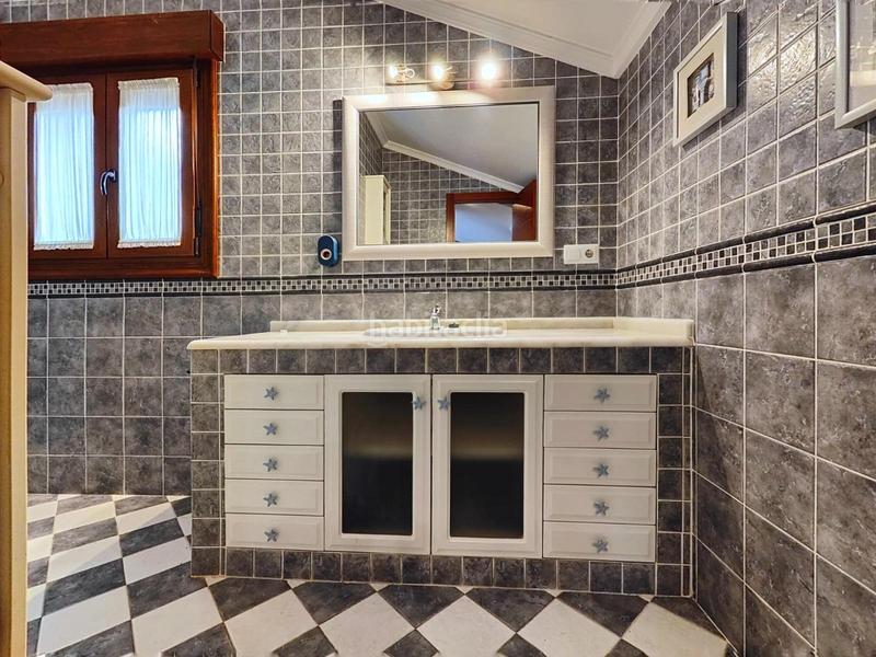 Foto cb6f8d60-f069-4cc0-946d-33c4ac20e62d. Casa a lugar freixeiro-dorron 19 a Dorrón Sanxenxo