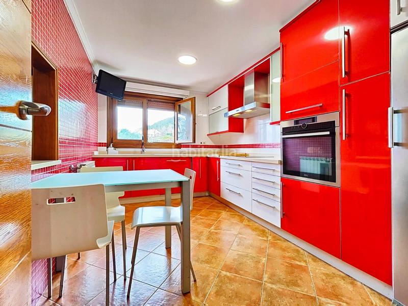 Foto eb11b885-9537-4877-9457-61be93f9ed0c. Casa a lugar freixeiro-dorron 19 a Dorrón Sanxenxo