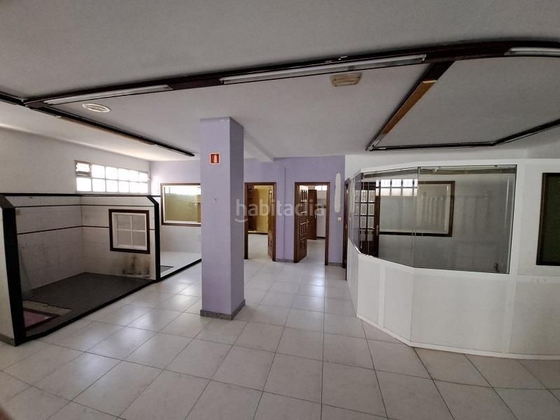 Foto 58d9869d-7e7a-41fe-b732-4fe3f90e7459. Local comercial a Vilanova de Arousa