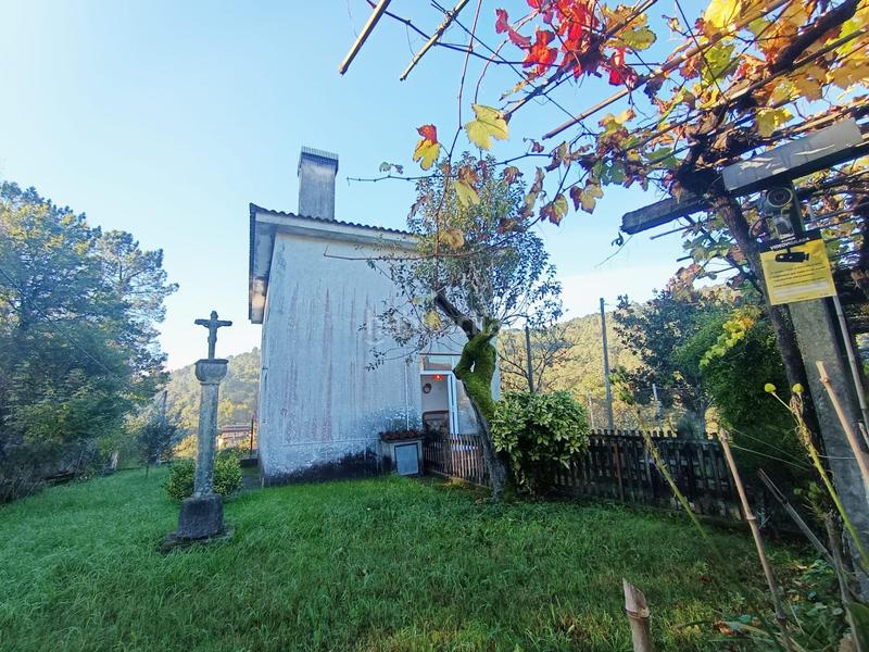 Foto 2a61a1b3-50da-445a-8093-9a67559e4b2d. Chalet with heating parking in Mondariz