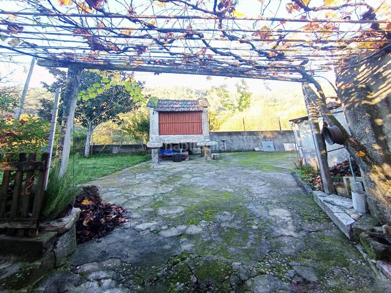 Foto 53a9de47-c6ad-48e7-9d08-9c0366e2b551. Chalet with heating parking in Mondariz