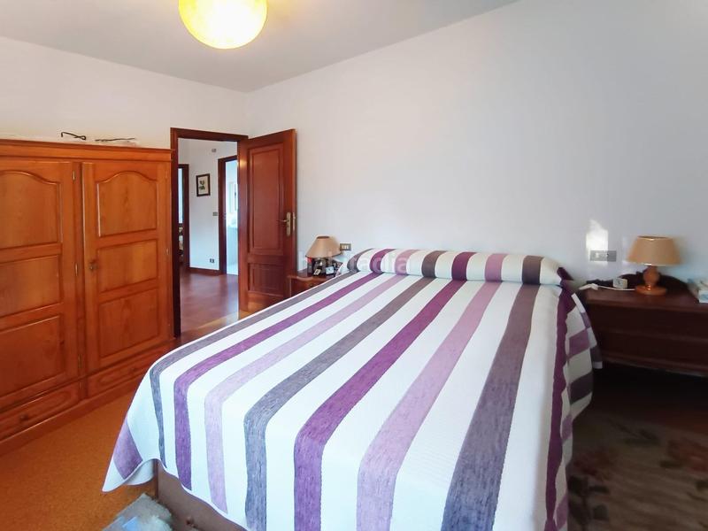 Foto 7844f35d-1b59-4b8e-a0eb-ba0d571de249. Chalet with heating parking in Mondariz