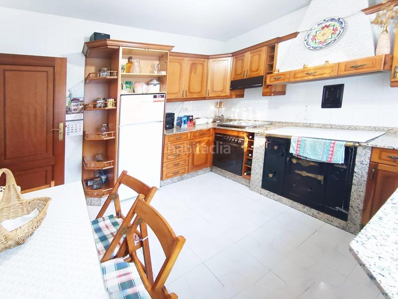 Foto 7aa039cd-1c05-489d-be63-cf5a2f2dc8a9. Chalet with heating parking in Mondariz