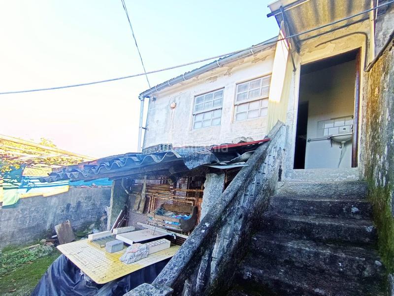 Foto e8237007-62c6-42c4-8621-ee30d05bb0c8. Chalet with heating parking in Mondariz