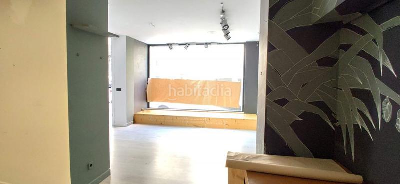 Foto 5d021fc8-b6d3-4f82-b692-f98f74257177. Local comercial en calle luis vidal rocha 3 en Sanxenxo pueblo Sanxenxo