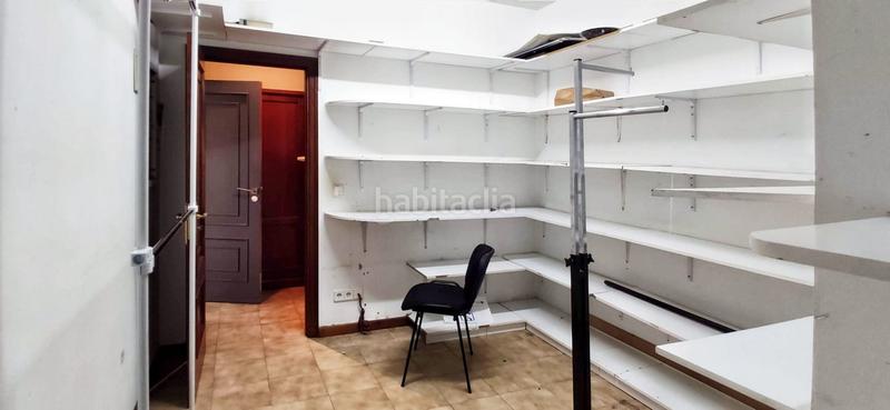 Foto b443e38f-5b41-439e-8ad9-8791c8c0997b. Local comercial en calle luis vidal rocha 3 en Sanxenxo pueblo Sanxenxo
