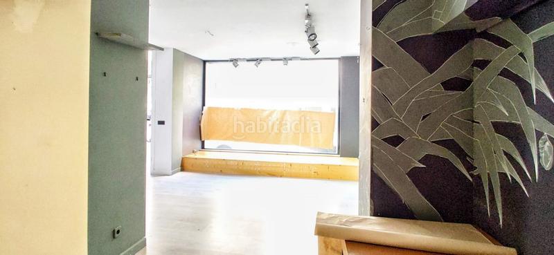 Foto b83a9d42-bd6d-43ae-9460-00a5d0eeaeb2. Local comercial en calle luis vidal rocha 3 en Sanxenxo pueblo Sanxenxo