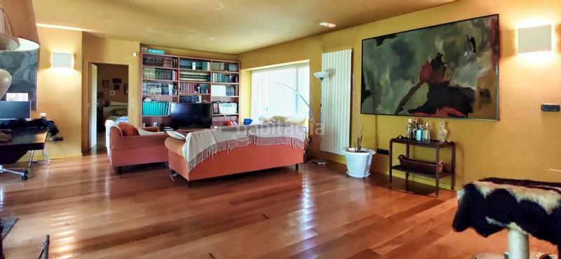 Foto 3d499f22-561b-4cc1-ba28-d26359d4e935. Chalet en calle fotógrafo zagala 7 en Zona Fernández Labreda Pontevedra