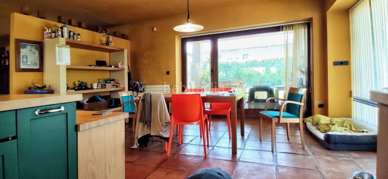 Foto 80914dc5-b55f-42bc-ad03-d0ef23fa388f. Chalet en calle fotógrafo zagala 7 en Zona Fernández Labreda Pontevedra