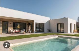 Residential Plot in Calle pazos nantes 10