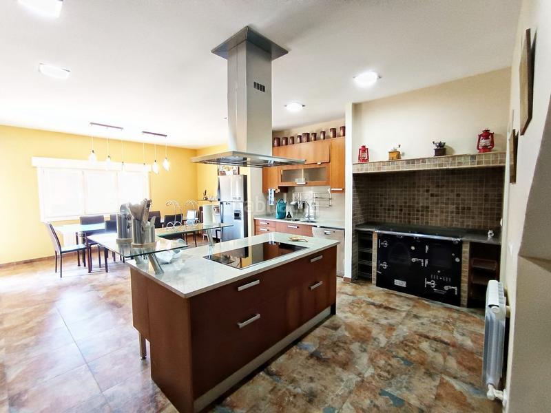 Foto dca979a6-058b-4d4e-b1ad-1e0bab3abe18. Chalet con riscaldamento parcheggio in Parroquias Rurales Pontevedra