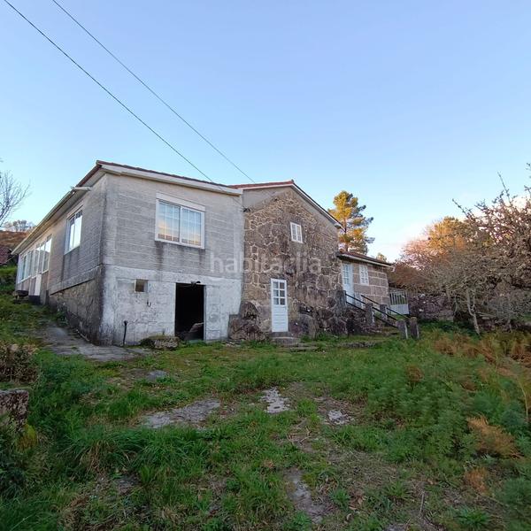 Foto 260d5de6-e171-4df6-ae9c-a4eeba59ede9. Chalet en vía pazos de borela 24 en Cotobade