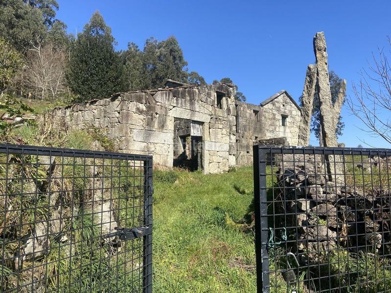 Foto 918e3dda-c5f6-4f8a-b181-da460ecd21cc. Residential plot in outeiro 18 in Vilaboa