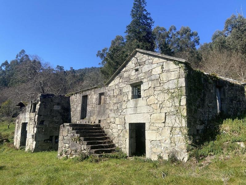 Foto e9037b2a-7b3a-4bdc-a5d6-78f96b2fbe37. Residential plot in outeiro 18 in Vilaboa