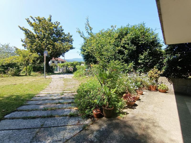 Foto 062b1f67-e8aa-43b7-8f01-661e0a05b9dc. Casa  con piscina en Portas