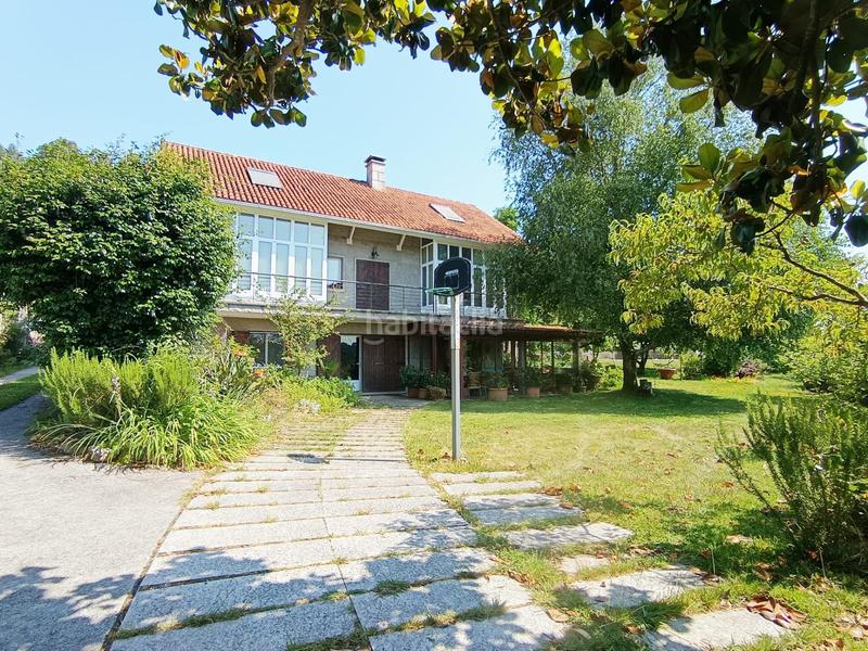 Foto b8f586b3-1a0f-486e-a4d5-409d474663eb. Casa  con piscina en Portas