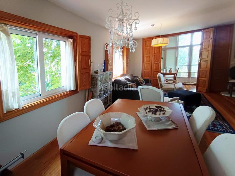 Foto d877b247-1d5a-49a6-bbff-61dd0b521bdd. Casa  con piscina en Portas