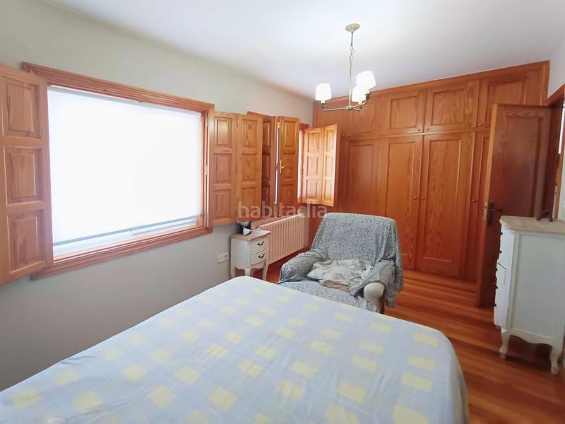 Foto fdf9d73d-7d03-4e23-a8c6-9fbb3d29137b. Casa  con piscina en Portas