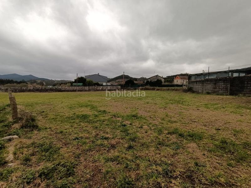 Foto 4de8d59a-432d-4bb8-b6ed-6ab34c913773. Terrain résidentiel dans calle lérez 1 dans Cotobade