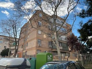 Pis  Calle de jerico. ¡oportunidad en parla! piso a reformar en zona parque inlasa