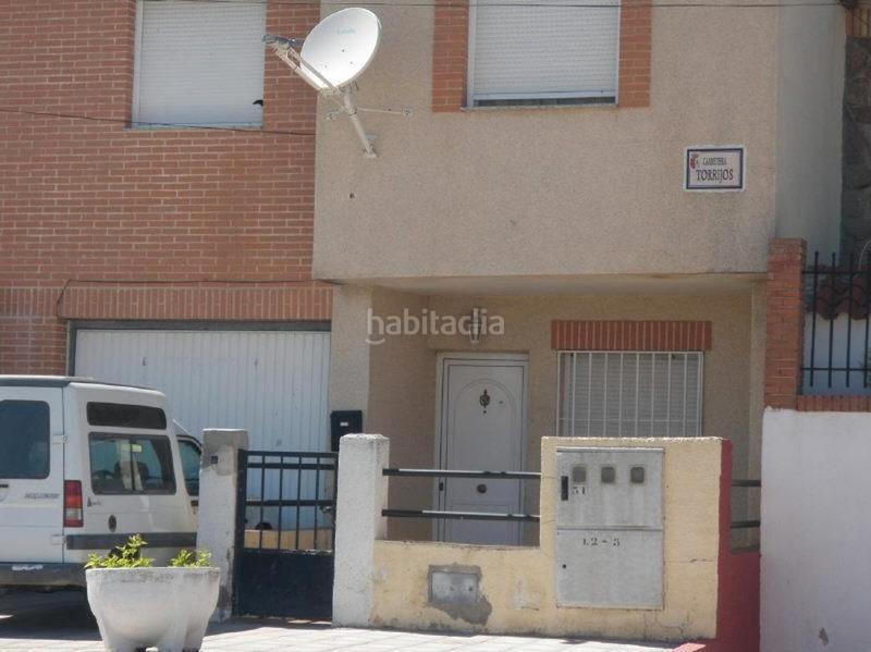 Foto 3d63b0bd-d2f6-437a-825d-0a92903f898b. Casa adossada a Chozas de Canales