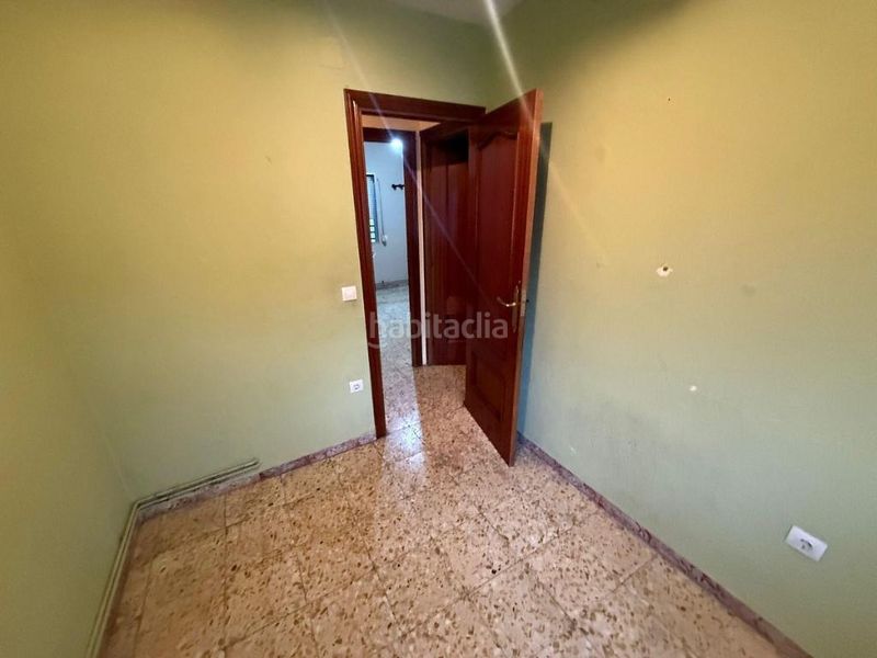 Foto 1bdddd4e-b7c6-4d1e-8062-06b5a1c555c8. Pis a Descubridores-Escritores Leganés