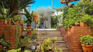 Maison à Carrer del migdia 2. Oportunidad en poble nou, vilafranca del penedès