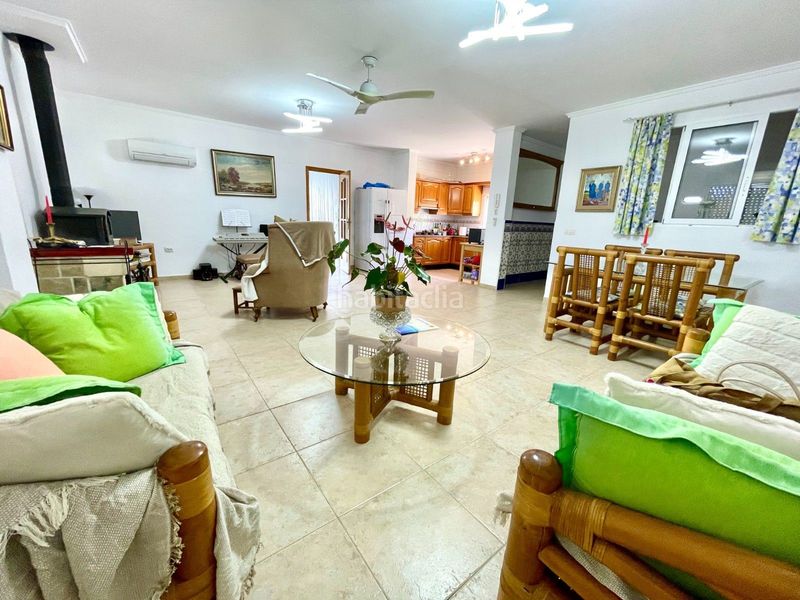 Foto 480e00cc-f5aa-47a0-98ca-93efa3333109. Casa a Daya Nueva