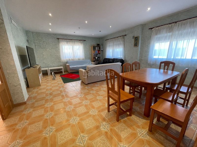 Foto bd95354a-80f4-4020-bd7b-859c47c76943. Casa a Albatera