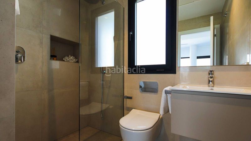 Foto c58593be-3a00-49d0-a825-2b5b94bdfb6c. Casa a Centro Rojales