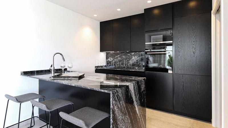 Foto f6048eb7-bc17-4c37-9876-f5f54e06a144. Casa a Centro Rojales