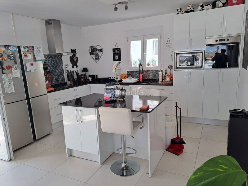 Foto 03363c60-6ee4-462a-9a2a-5cef14f226cd. Casa a Centro Rojales