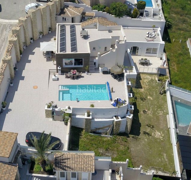 Foto e7fd10ac-bad9-480d-b0c7-a9d54903a2fd. Casa a Centro Rojales