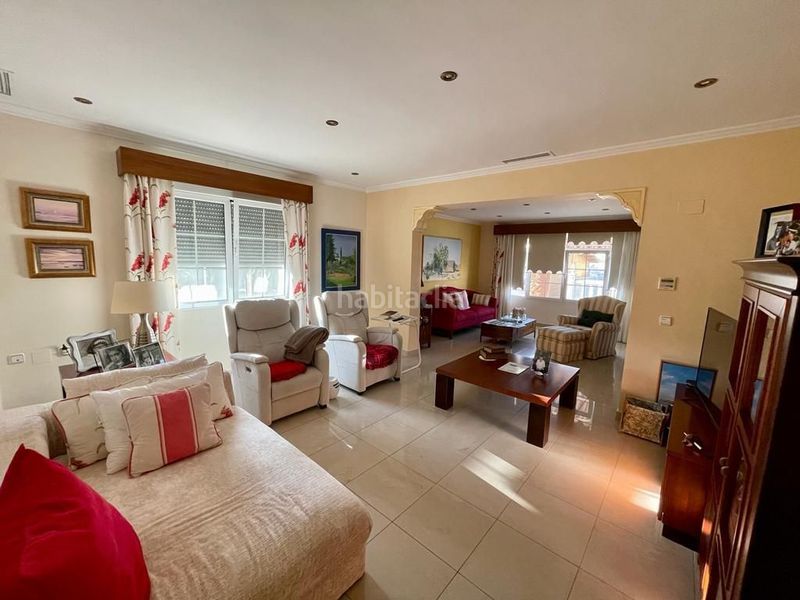 Foto a501db08-e405-4e8f-8215-80ef484ec8af. Casa a Albatera