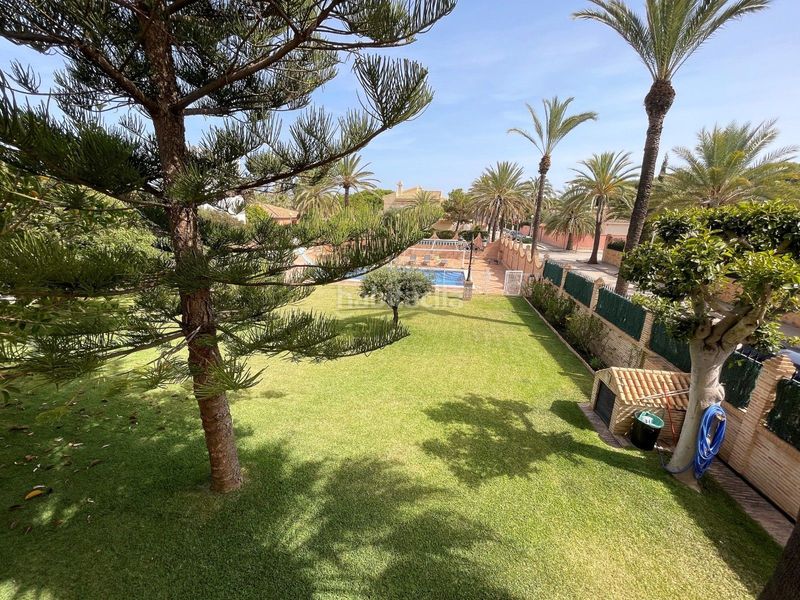 Foto e70e18b1-16cd-426a-a616-bf55a53445e8. Casa a Cabo Roig Orihuela