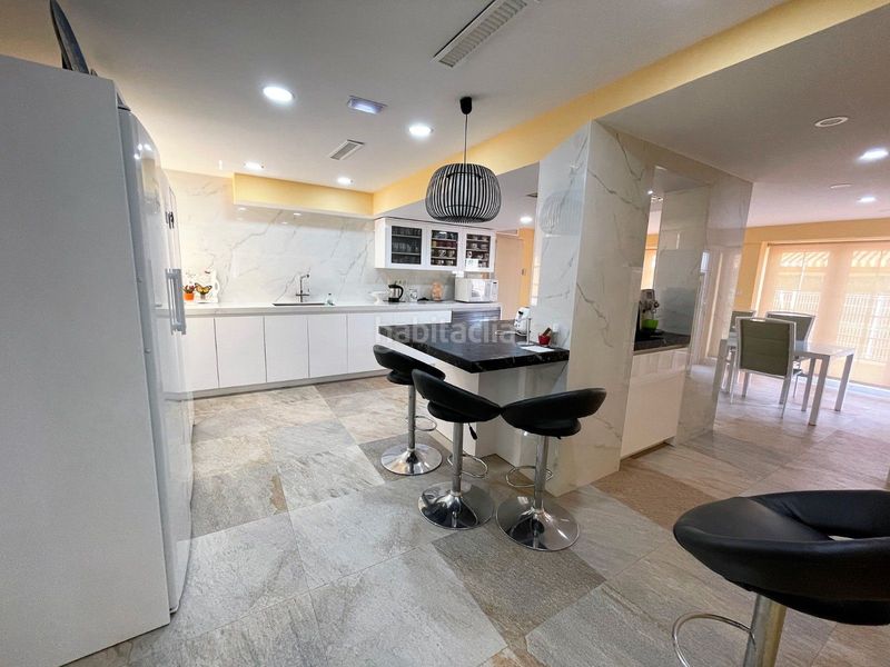 Foto f143b375-fd0c-4bd8-9f7c-a0bfa3b60a69. Casa a Cabo Roig Orihuela