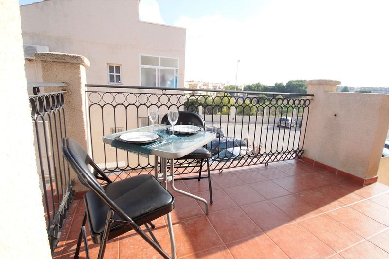 Foto 967bacbb-2c0d-456b-86d5-2d93c51d86e4. Casa a Playa Flamenca Orihuela