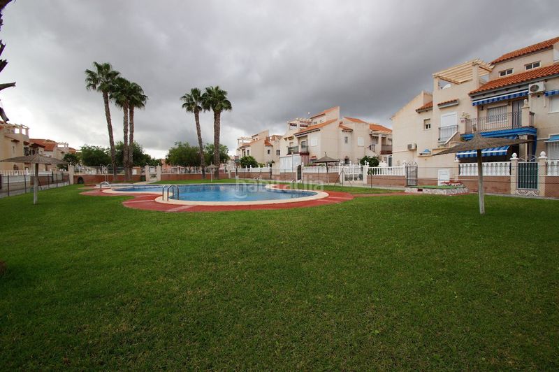 Foto ea213638-292e-4bea-a75c-973cfeacf8ca. Casa a Playa Flamenca Orihuela