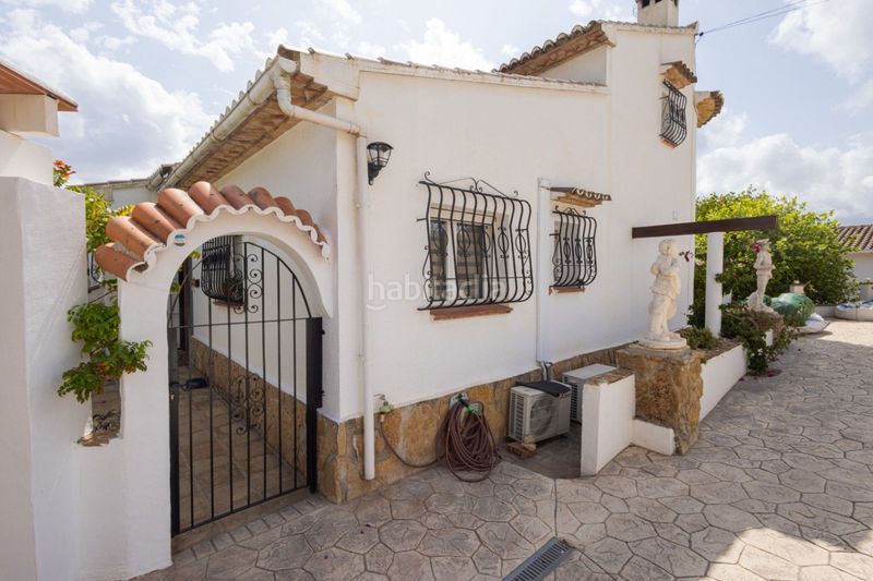 Foto 547d6524-56e3-4aff-88d6-af4f4e7c9530. Casa amb calefacció a Alcalalí